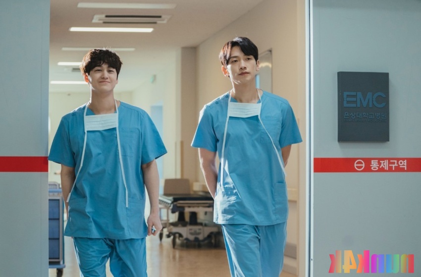 REVIEW ซีรีส์ Ghost Doctor 2022